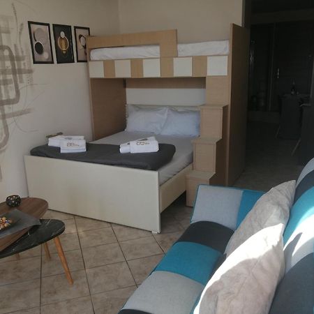 Sunshine Apartment 2 أليكسانثيربوليس المظهر الخارجي الصورة